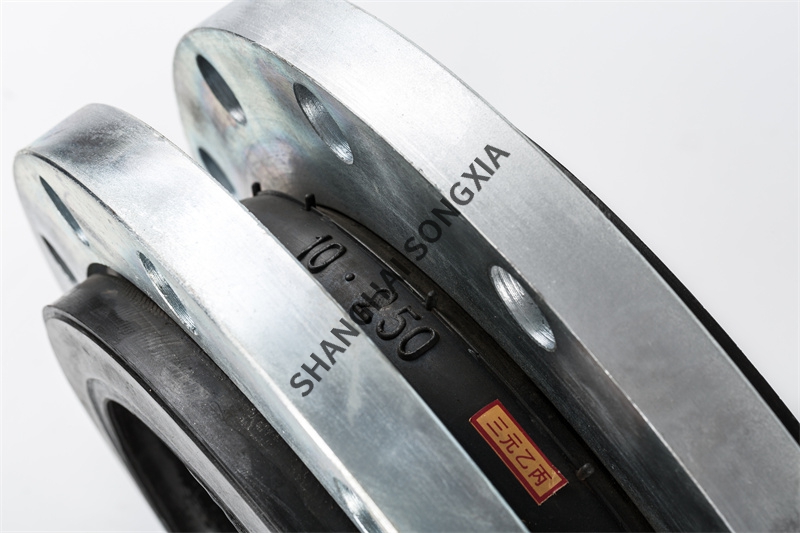 为什么说316不锈钢传动系统橡胶接头是一种理想的管道连接器？